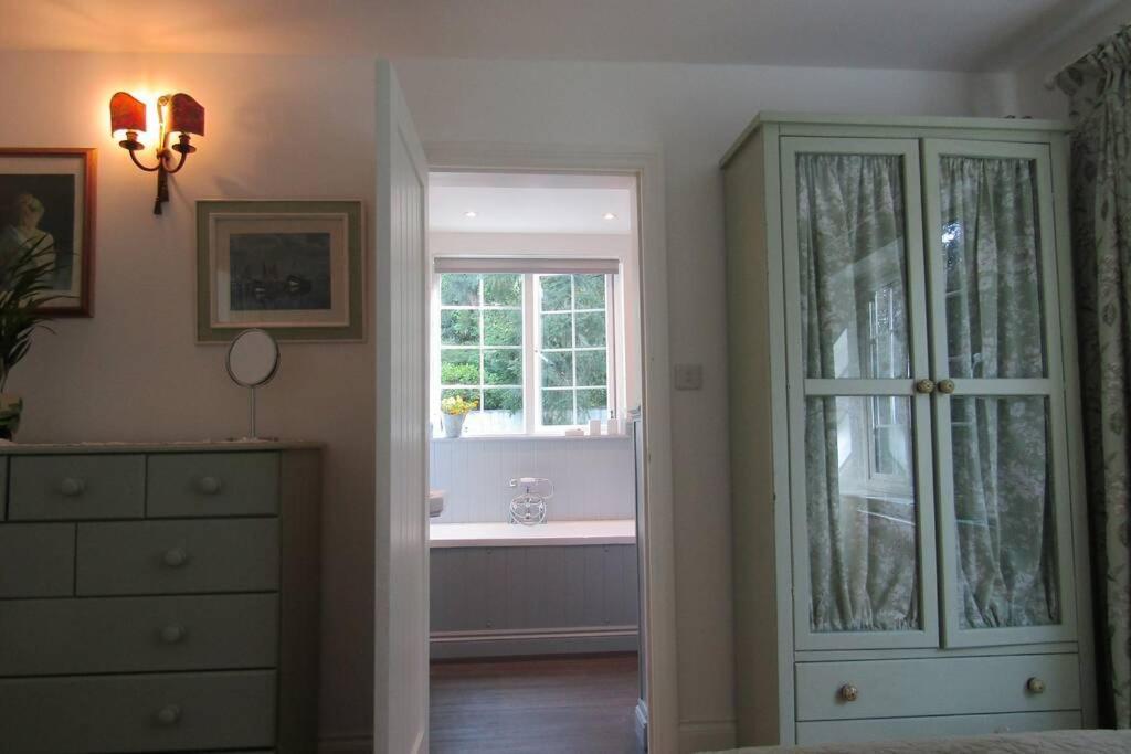 Lovely Spacious Cottage Near The Coast St Austell Esterno foto